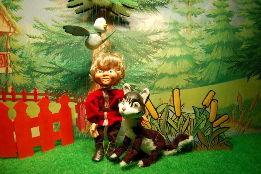 L’Enfant, le Loup et l’Oiseau – Spectacle de marionnettes à fils